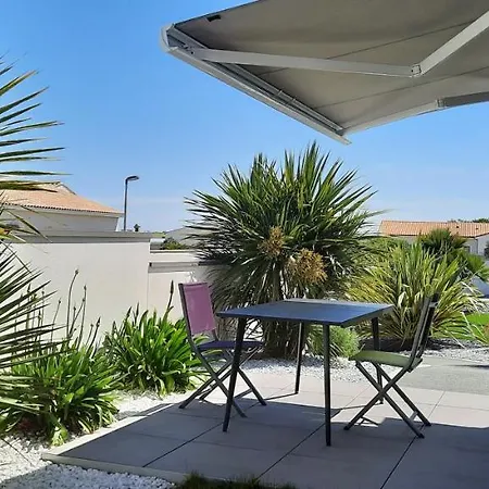Apartment Neuf Climatise Avec Parking *