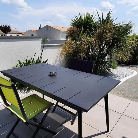 Neuf Climatise Avec Parking * Saint-Sulpice-de-Royan