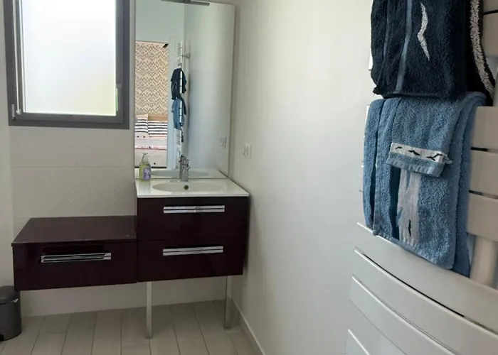 Neuf Climatisé Avec Parking